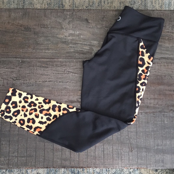 Curves and Combatboots Pants - Curves and Combatboots Empowered V4 7/8 Leggings